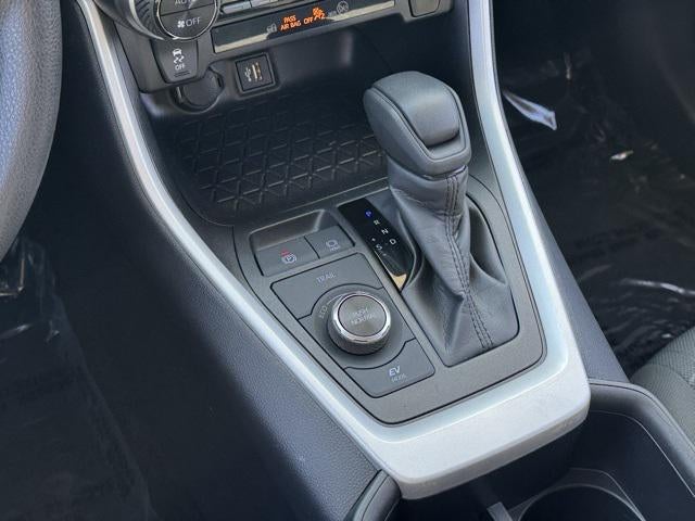 2025 Toyota RAV4 Hybrid XLE AWD