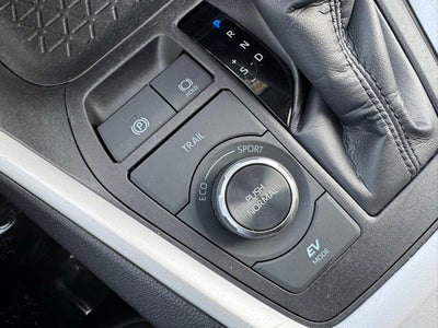 2024 Toyota RAV4 Hybrid XLE AWD