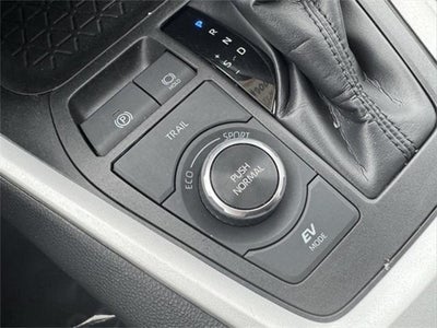 2024 Toyota RAV4 Hybrid XLE AWD