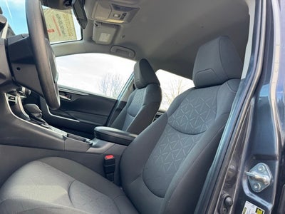 2025 Toyota RAV4 Hybrid XLE AWD