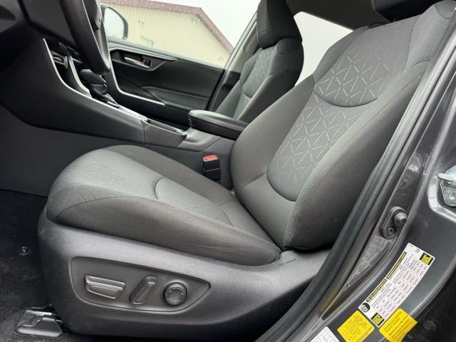 2025 Toyota RAV4 Hybrid XLE AWD