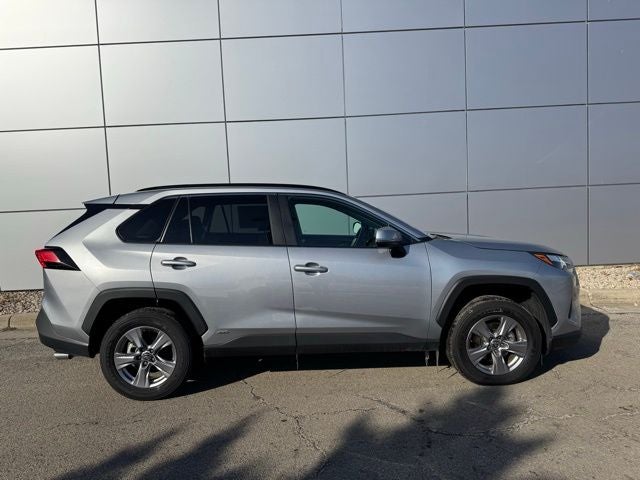 2025 Toyota RAV4 Hybrid XLE AWD