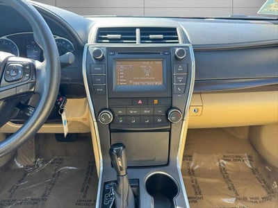 2016 Toyota Camry LE FWD