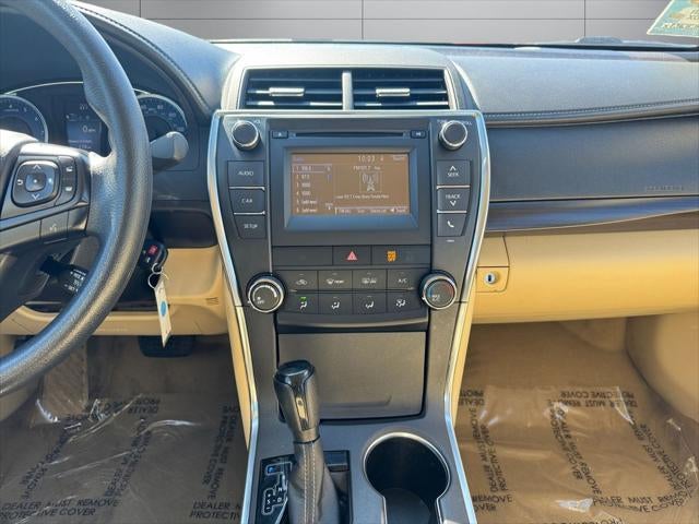 2016 Toyota Camry LE FWD