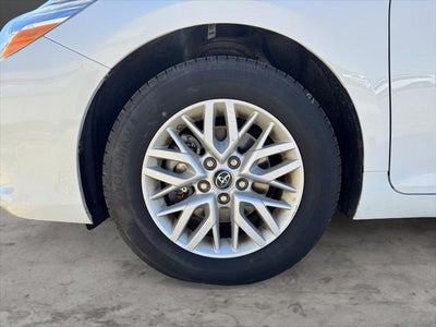 2016 Toyota Camry LE FWD