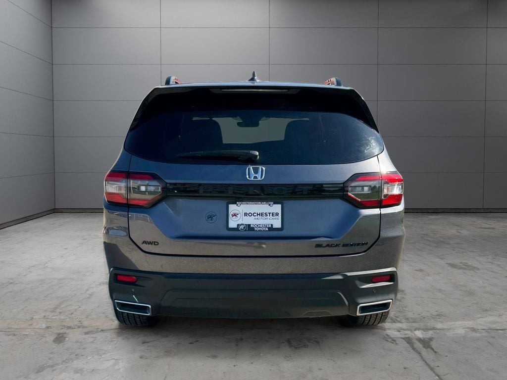 2025 Honda Pilot Black Edition AWD