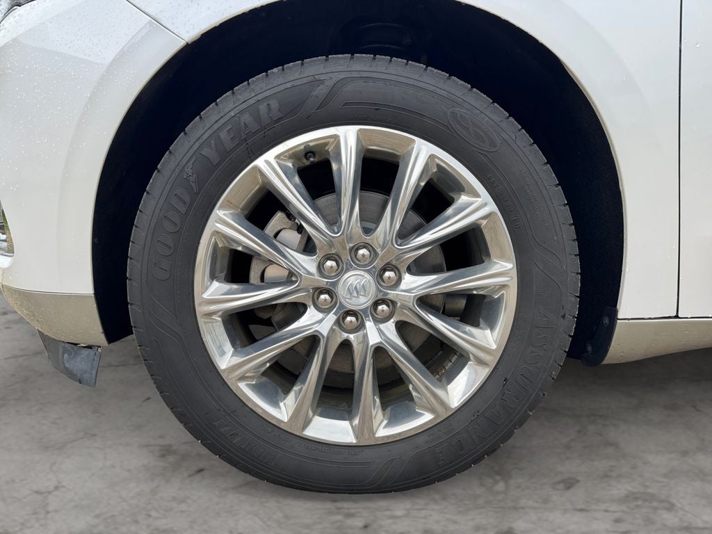 2019 Buick Enclave Essence AWD