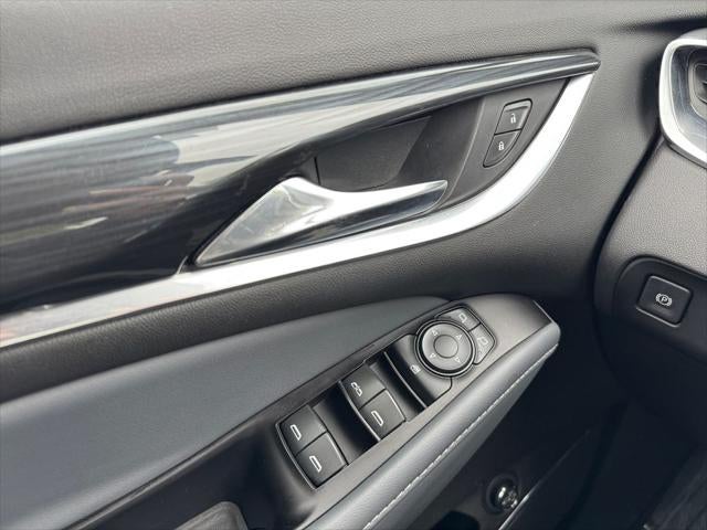 2019 Buick Enclave Essence AWD
