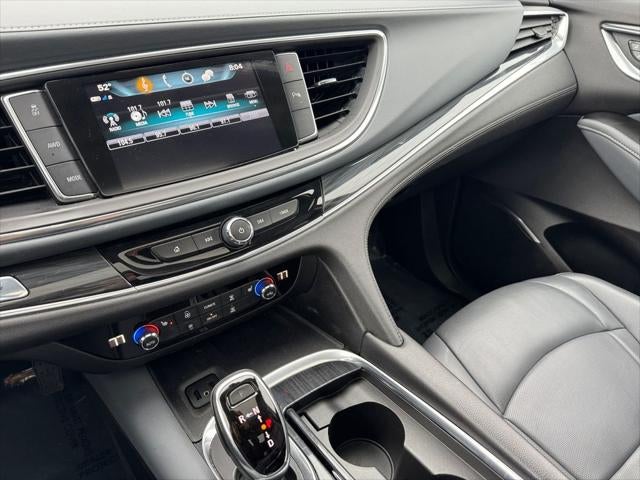 2019 Buick Enclave Essence AWD