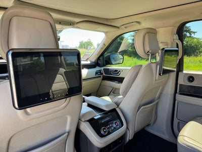 2018 Lincoln Navigator L Select 4WD