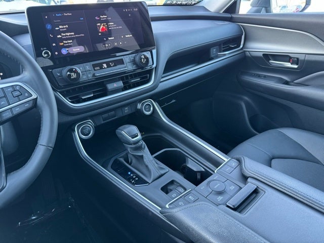 2024 Toyota Grand Highlander XLE AWD