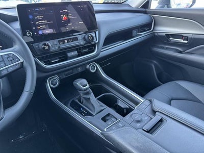 2024 Toyota Grand Highlander XLE AWD