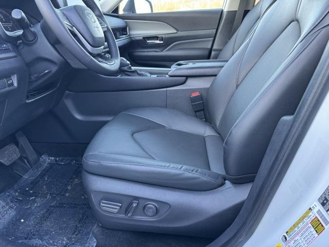 2024 Toyota Grand Highlander XLE AWD