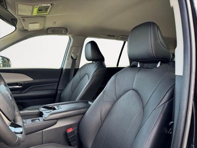 2024 Toyota Grand Highlander Limited AWD