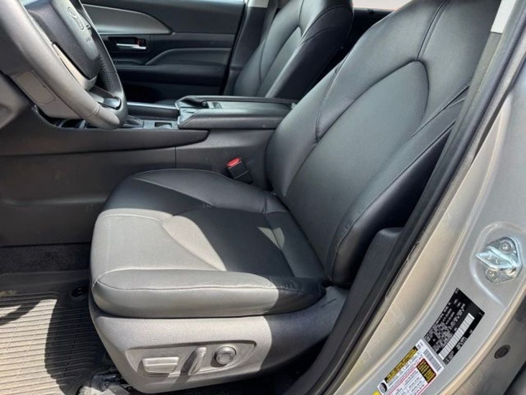 2024 Toyota Grand Highlander XLE AWD
