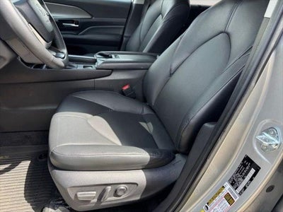 2024 Toyota Grand Highlander XLE AWD