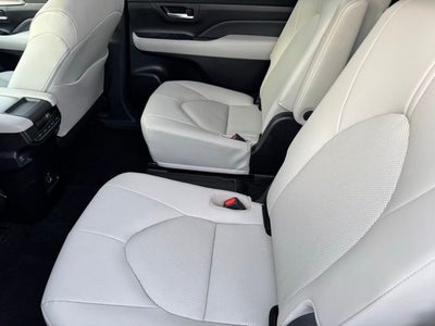 2025 Toyota Grand Highlander XLE AWD
