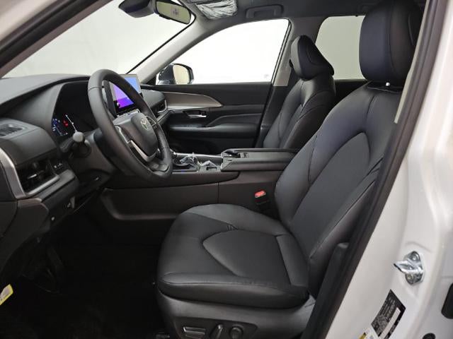 2025 Toyota Grand Highlander XLE AWD