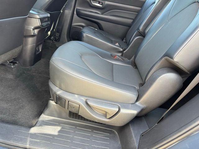 2024 Toyota Grand Highlander Hybrid XLE AWD