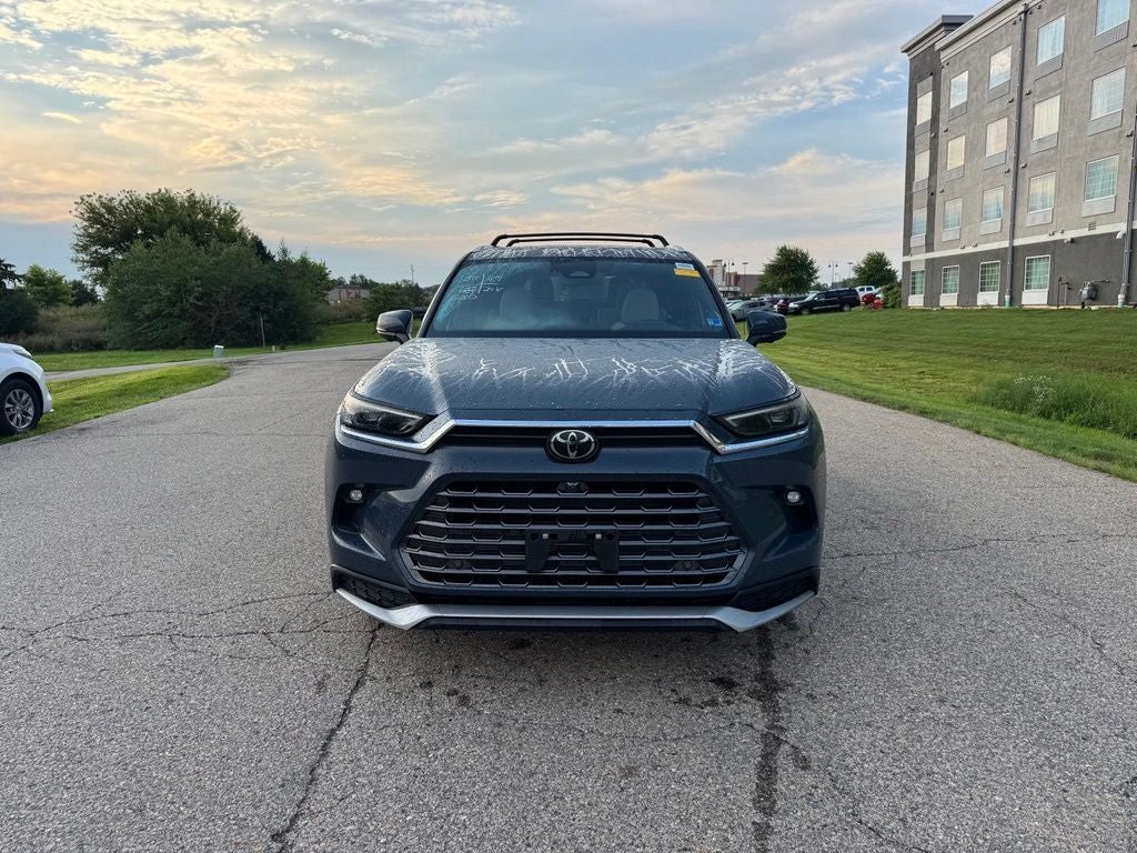 2025 Toyota Grand Highlander Hybrid MAX Platinum AWD