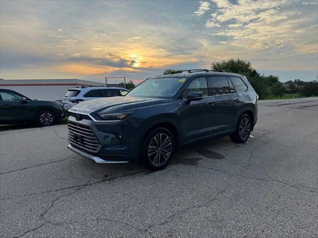 2025 Toyota Grand Highlander Hybrid MAX Platinum AWD