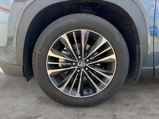 2025 Toyota Grand Highlander Hybrid MAX Platinum AWD
