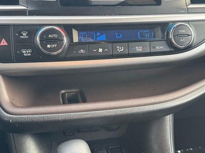 2017 Toyota Highlander Hybrid LE AWD