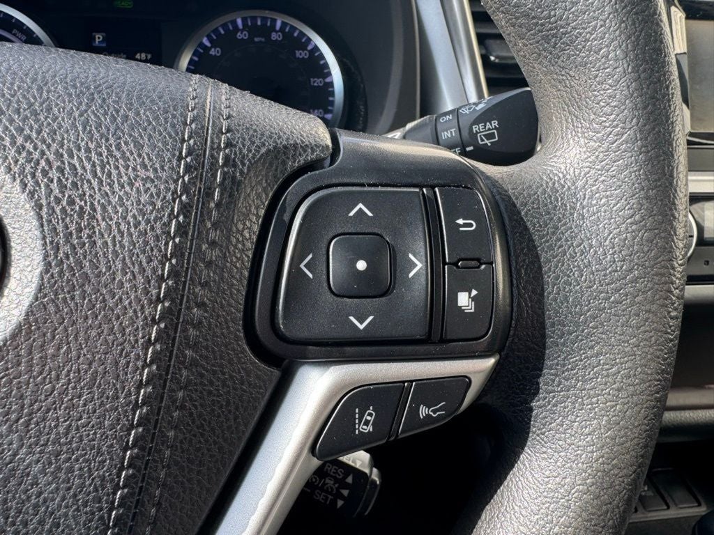 2019 Toyota Highlander Hybrid LE AWD