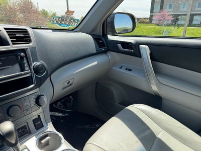 2013 Toyota Highlander SE AWD