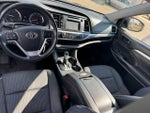 2014 Toyota Highlander LE Plus V6 AWD