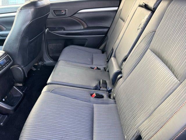 2014 Toyota Highlander LE Plus V6 AWD