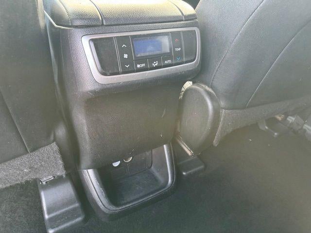 2014 Toyota Highlander LE Plus V6 AWD