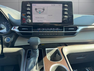 2021 Toyota Sienna LE 8 Passenger