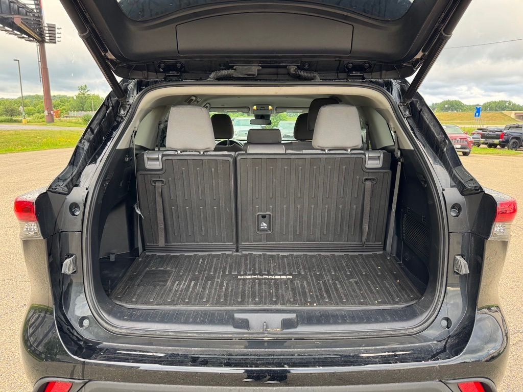 2021 Toyota Highlander LE AWD