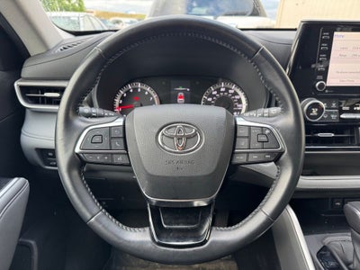 2021 Toyota Highlander LE AWD