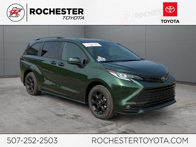 2026 Toyota Sienna Woodland Edition 7 Passenger