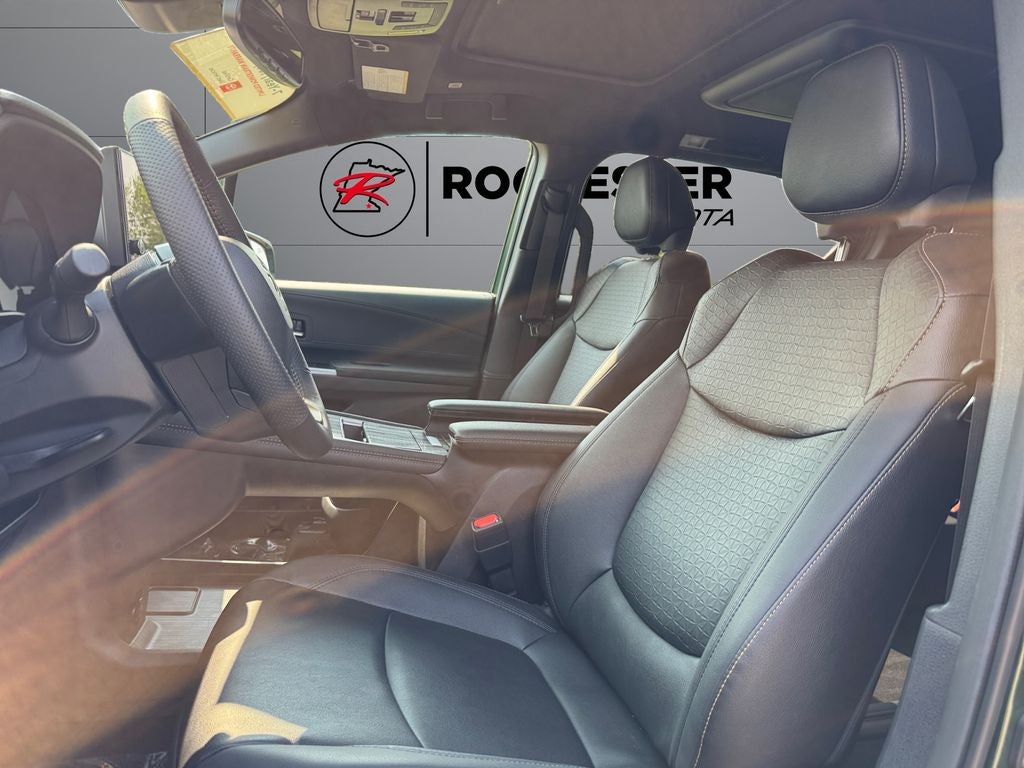 2026 Toyota Sienna Woodland Edition 7 Passenger
