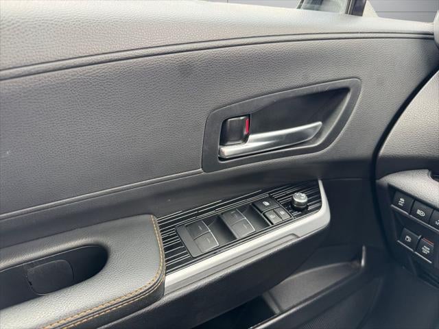 2025 Toyota Sienna Woodland Edition 7 Passenger
