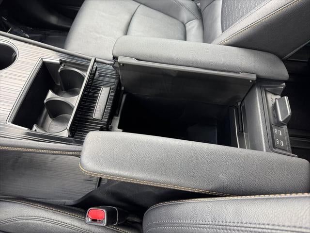 2025 Toyota Sienna Woodland Edition 7 Passenger