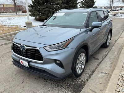 2021 Toyota Highlander Hybrid Limited AWD