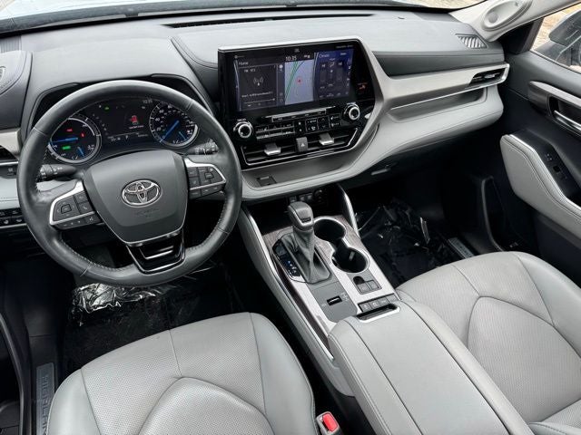 2021 Toyota Highlander Hybrid Limited AWD