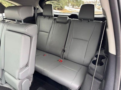 2021 Toyota Highlander Hybrid Limited AWD