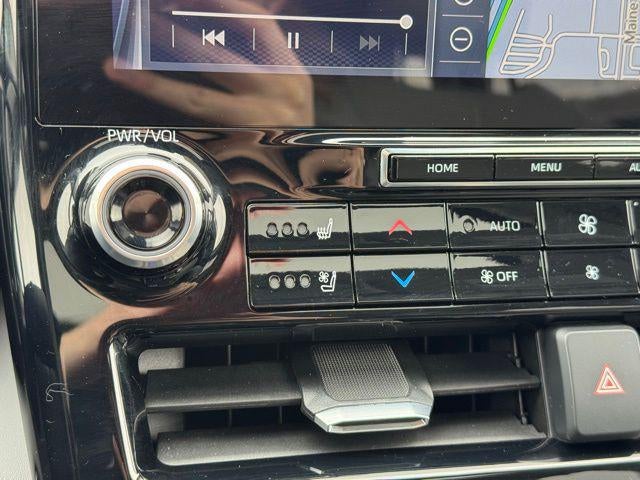 2021 Toyota Highlander Hybrid Limited AWD