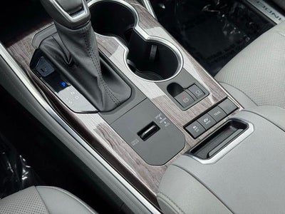 2021 Toyota Highlander Hybrid Limited AWD