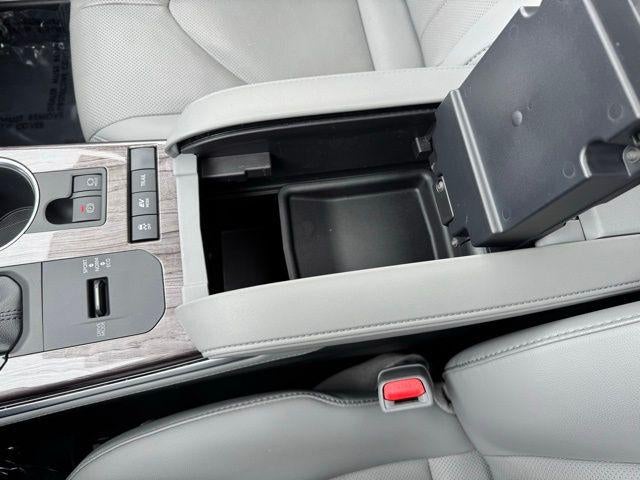 2021 Toyota Highlander Hybrid Limited AWD