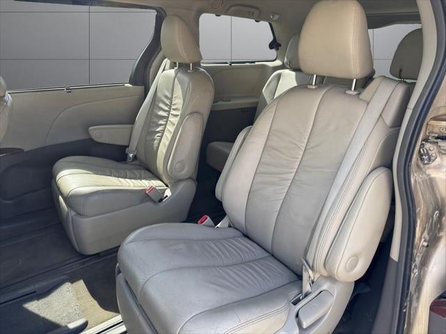 2012 Toyota Sienna XLE 7 Passenger