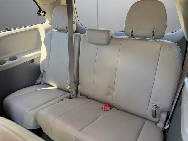 2016 Toyota Sienna XLE 7 Passenger