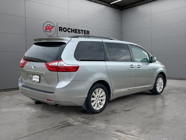 2016 Toyota Sienna XLE 7 Passenger