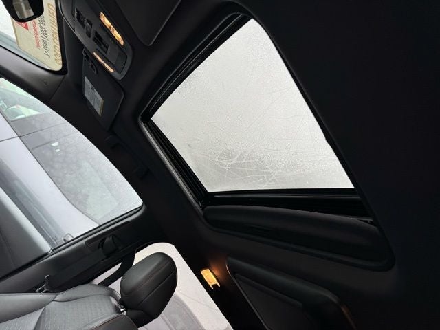 2022 Toyota Sienna XSE 7 Passenger