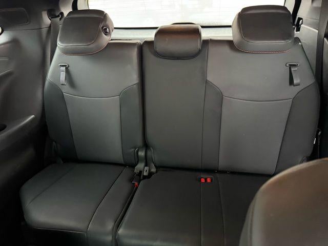2022 Toyota Sienna XSE 7 Passenger